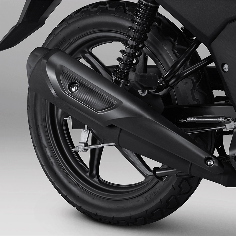 Desain cover muffler terbaru berwarna hitam, tampil semakin macho & keren